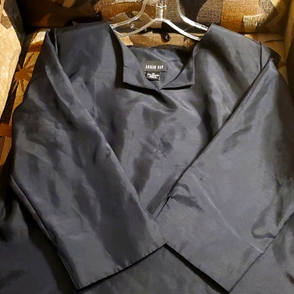 💠LESLIE FAY designer top - Picture 1 of 6